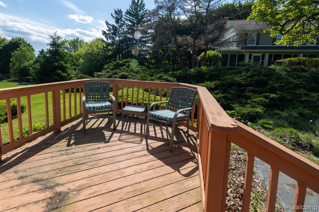6084 Upper Straits Boulevard, West Bloomfield, MI 48324 — Photo 42