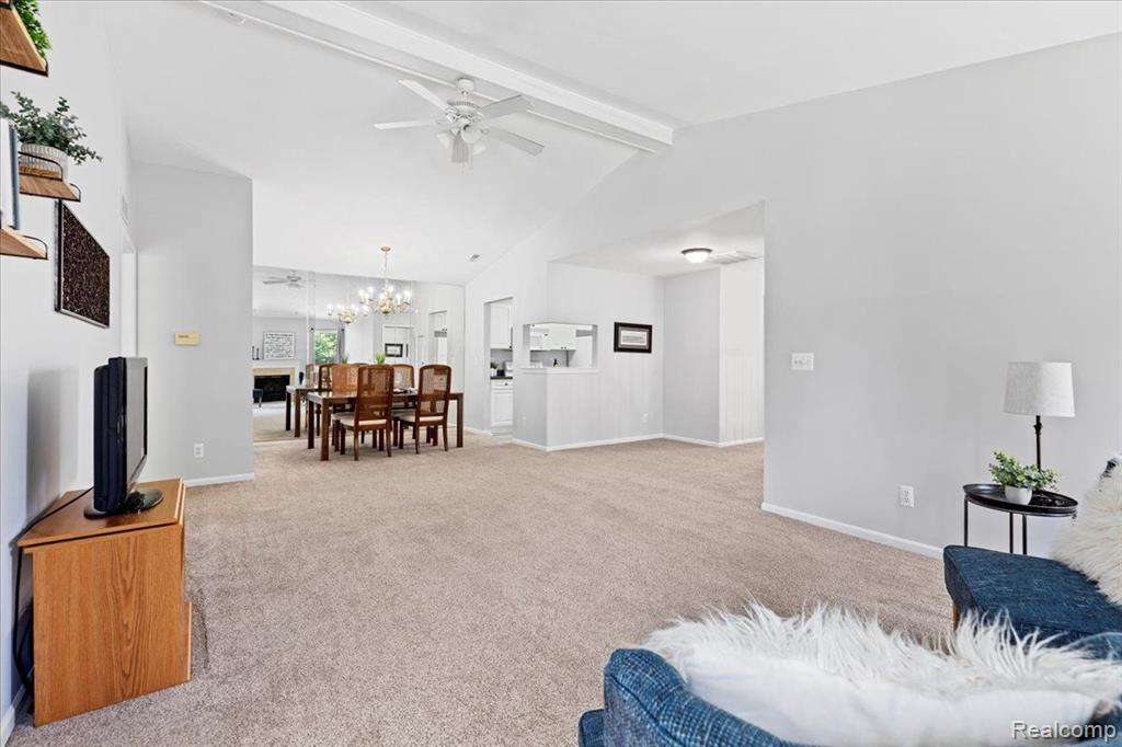 4361 BERKSHIRE Drive, Sterling Heights, MI 48314 — Photo 12