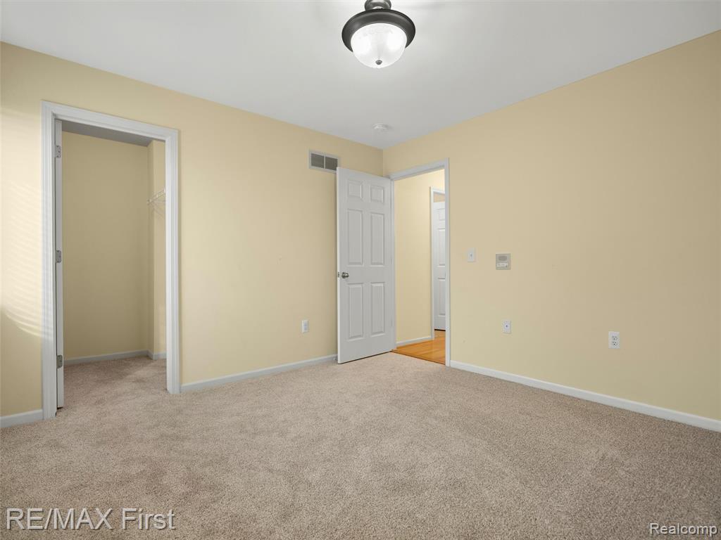 8564 Washington Woods Drive, Washington, MI — Photo 26