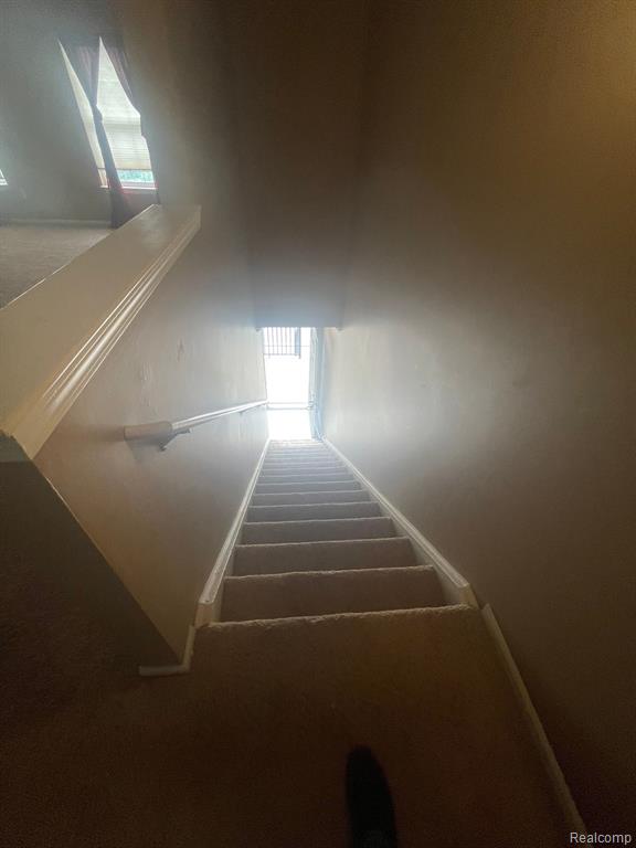 43054 STRAND Drive, Sterling Heights, MI 48313 — Photo 29