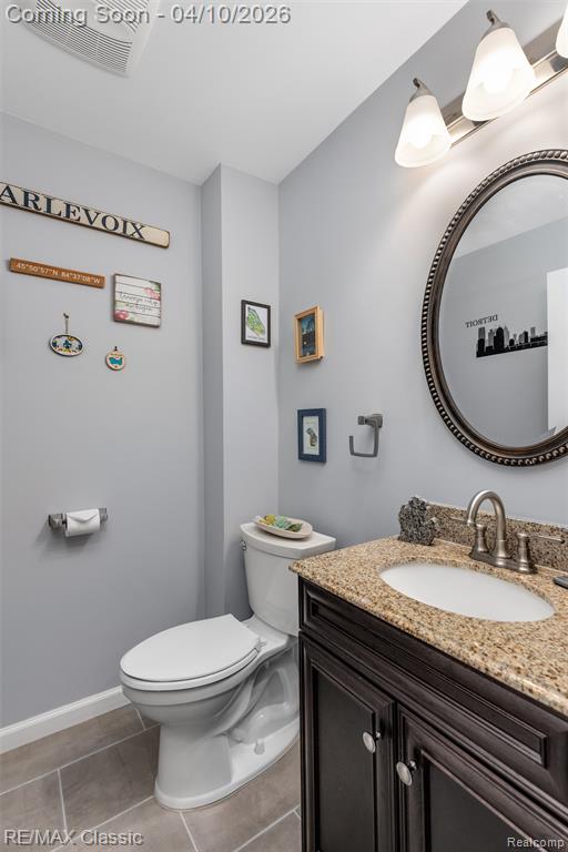 484 W Beechdale Street, Commerce Twp, MI 48382 — Photo 12