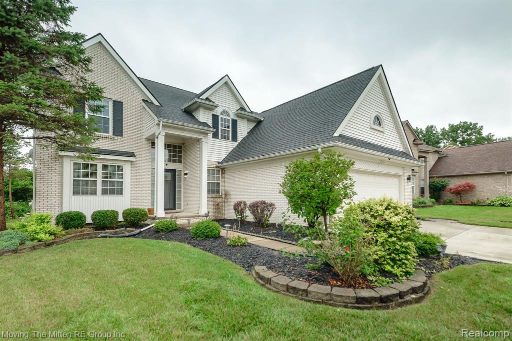 9084 W WALDEN Drive, Van Buren, MI 48111 — Photo 2