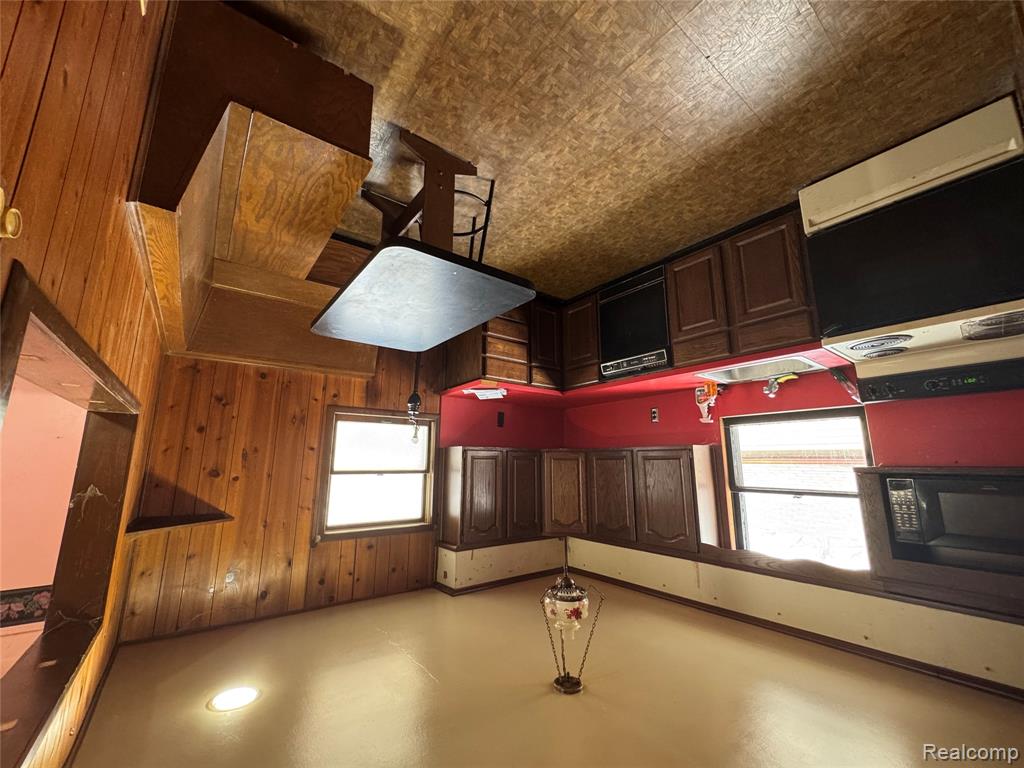 31980 Alvin Street, Garden City, MI — Photo 4