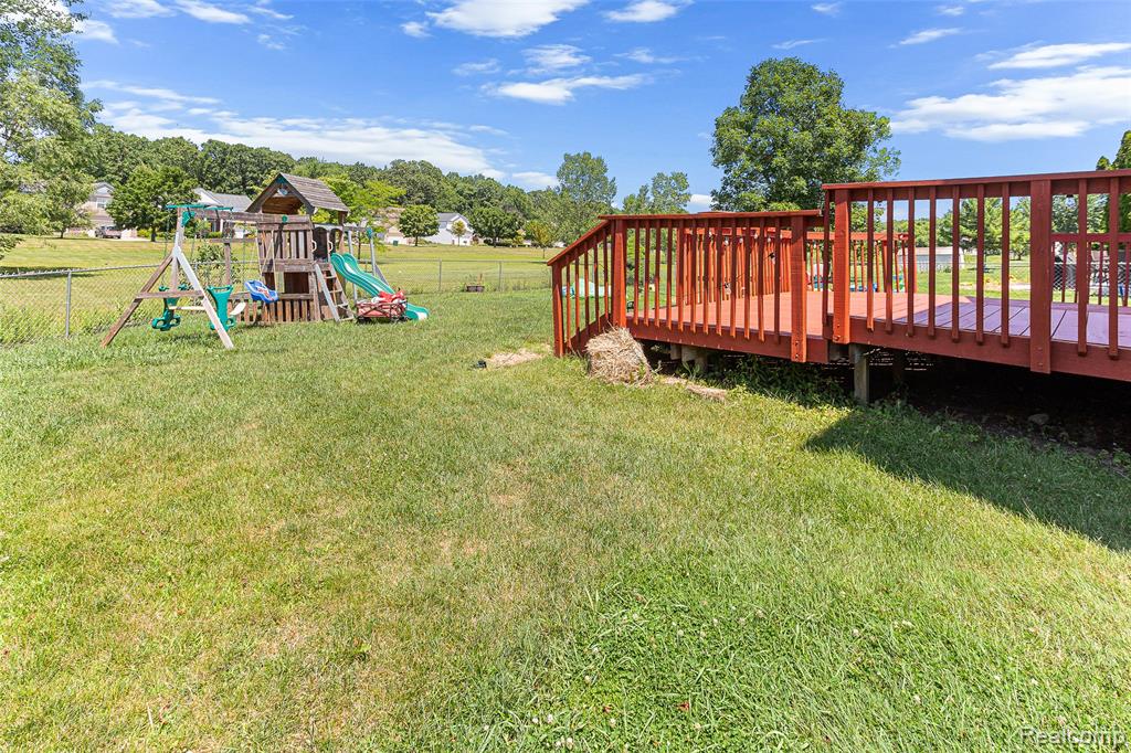 7921 Mallard Way, Ypsilanti, MI 48197 — Photo 31
