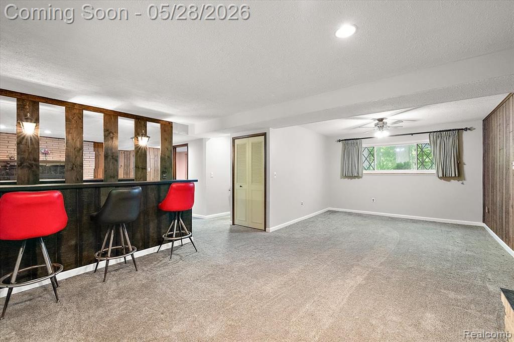25136 Westmoreland Drive, Farmington, MI 48336 — Photo 38