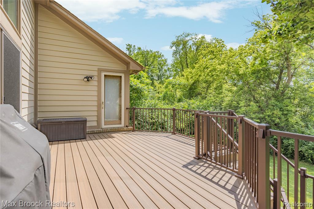4860 Lagoons Circle, West Bloomfield, MI 48323 — Photo 67