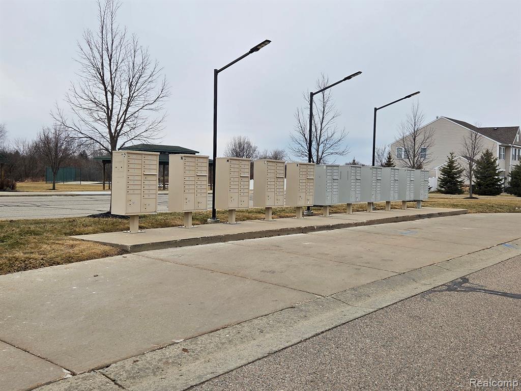 376 VENTURA, Howell, MI 48855 — Photo 28