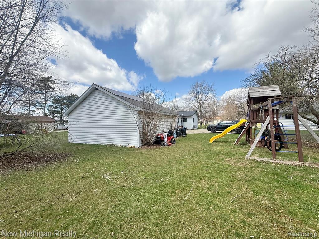1054 Ransom Drive, Grand Blanc, MI 48507 — Photo 24