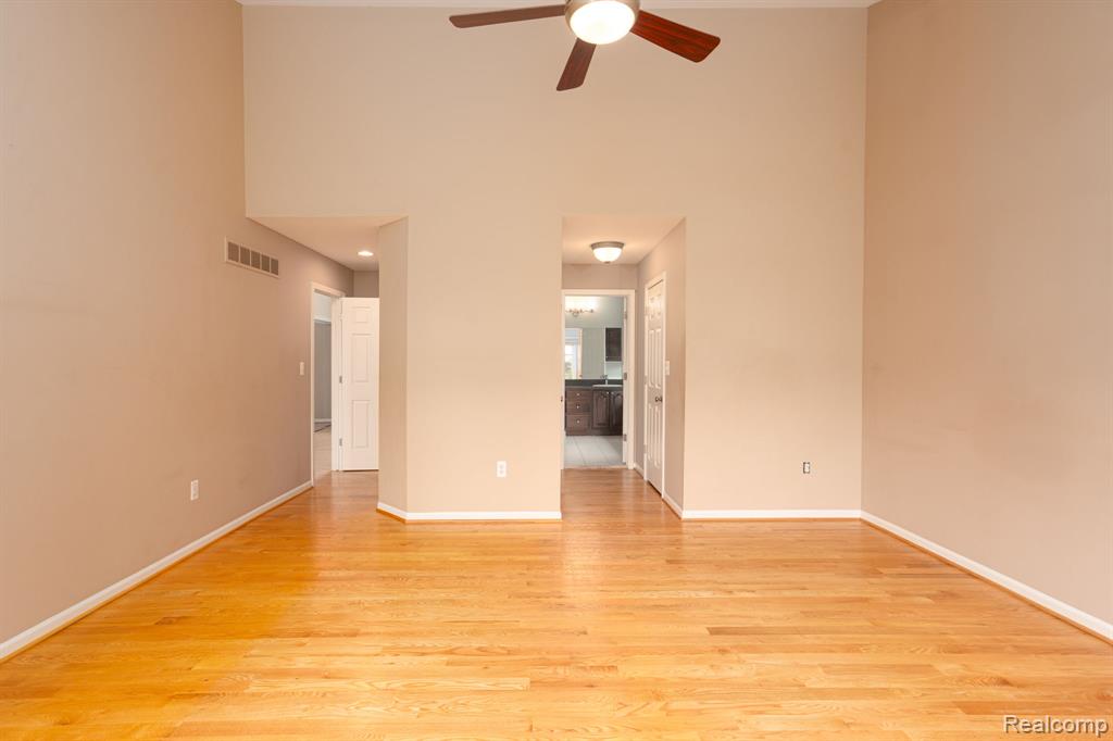 47248 Malburg Way Drive, Macomb, MI 48044 — Photo 34