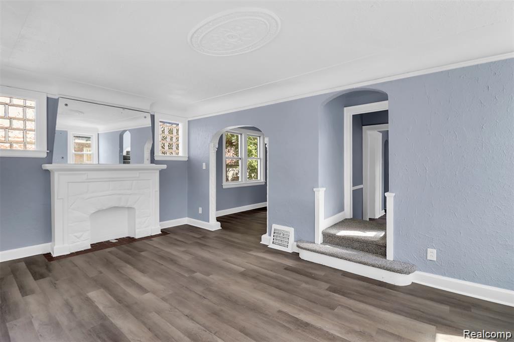 16588 Woodingham Drive - Photo 3