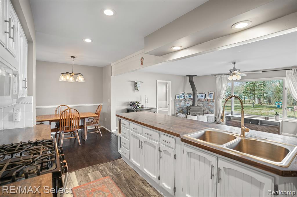 7028 RIEGLER Street, Grand Blanc, MI 48439 — Photo 8
