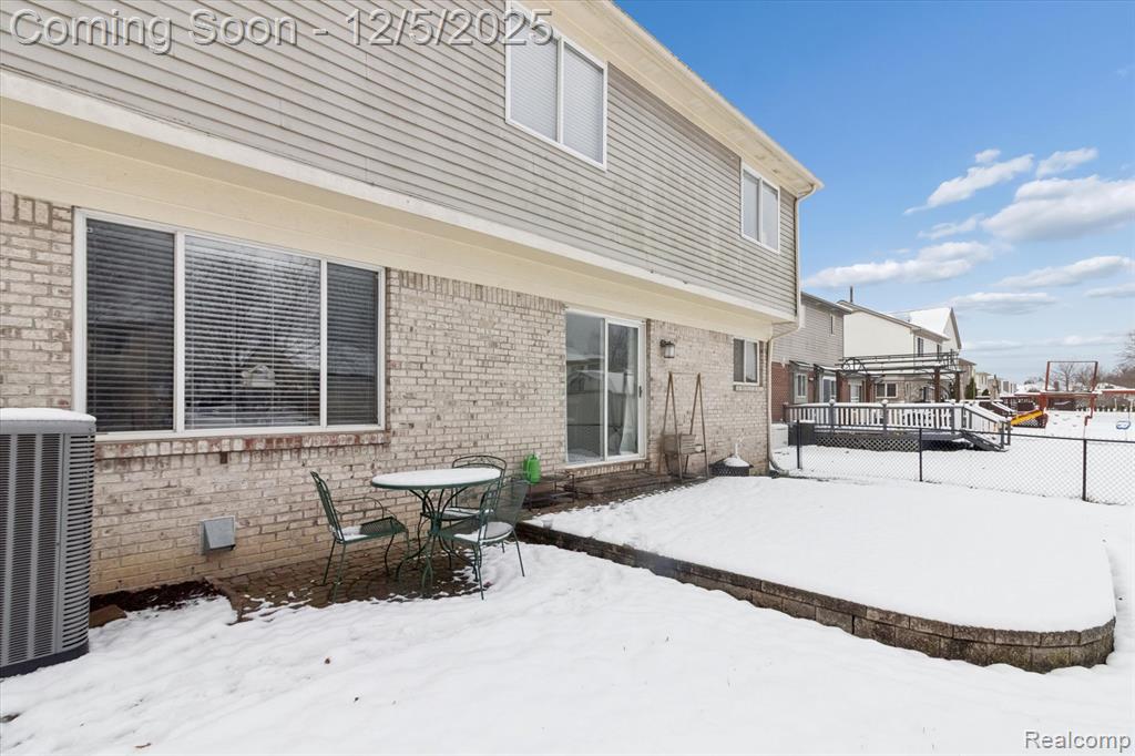 41512 Pheasant Creek Drive, Canton, MI 48188 — Photo 42