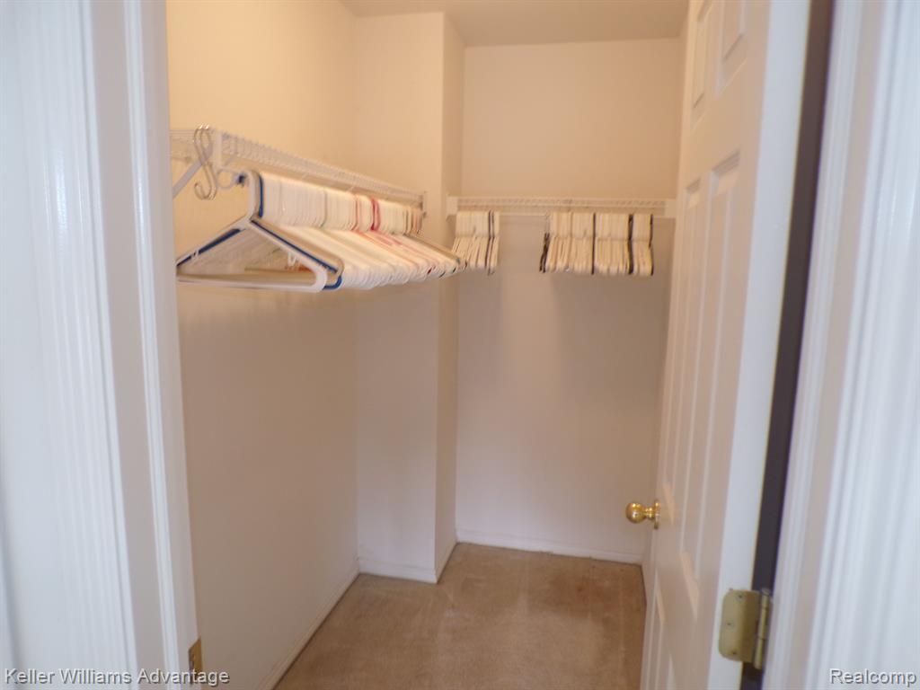 3976 Forester Boulevard, Auburn Hills, MI 48326 — Photo 16
