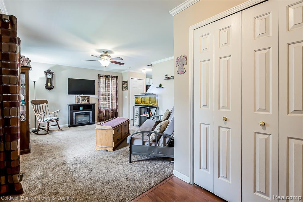 650 Christopher Street, Fowlerville, MI 48836 — Photo 5