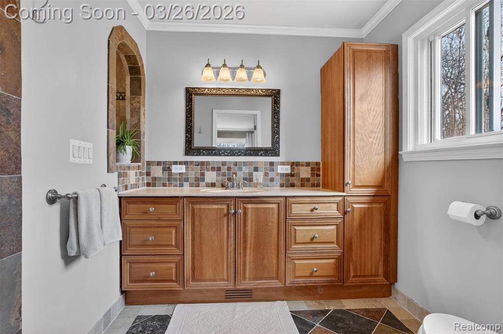 447 Lange Drive, Troy, MI 48098 — Photo 14