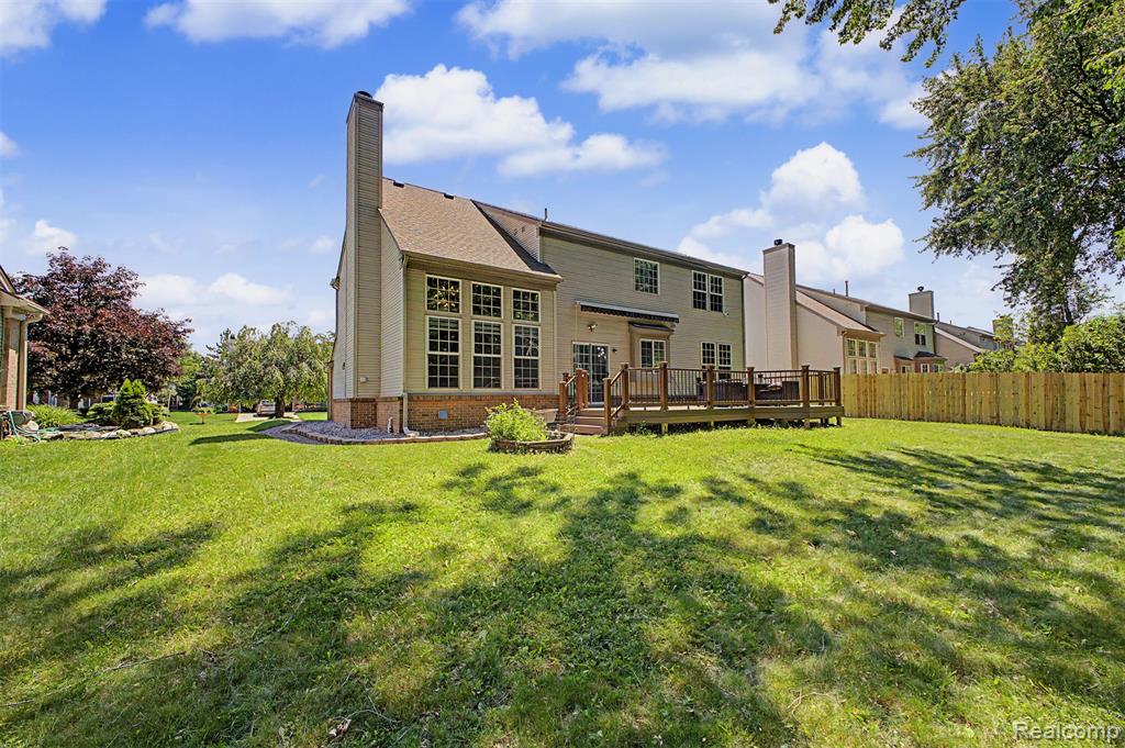 8179 Creekside Drive, Westland, MI — Photo 35