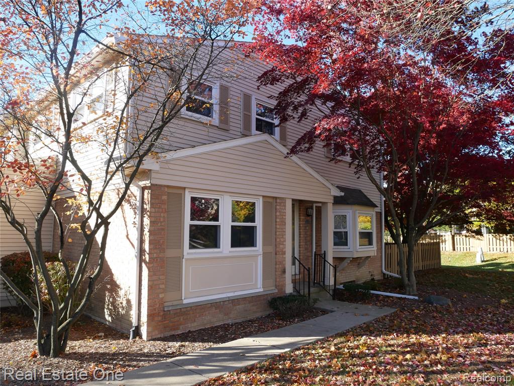 5082 Buckingham, Troy, MI 48098 — Photo 3