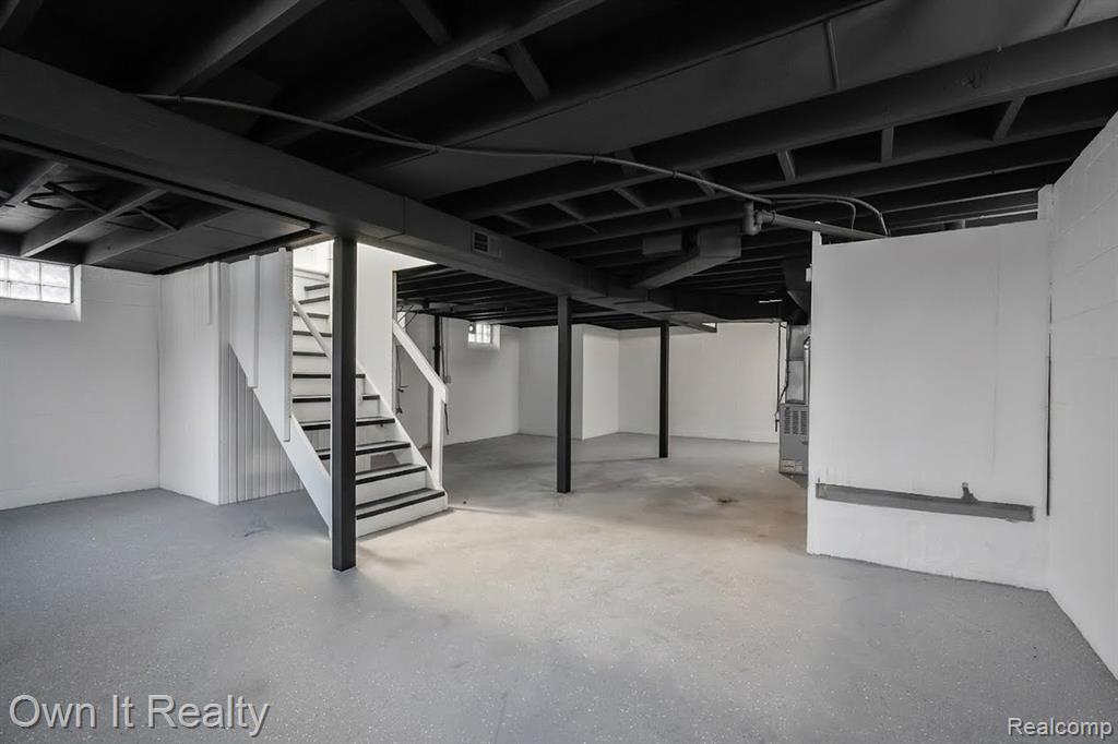 19207 Saint Marys Street, Detroit, MI, 48235
