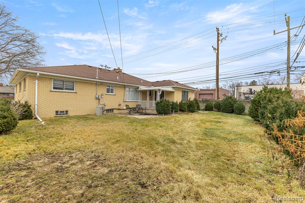 5635 Belmont Avenue, Dearborn Heights, MI 48127 — Photo 47