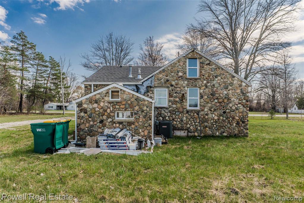 4118 Griswold Road, Port Huron, MI 48060 — Photo 8