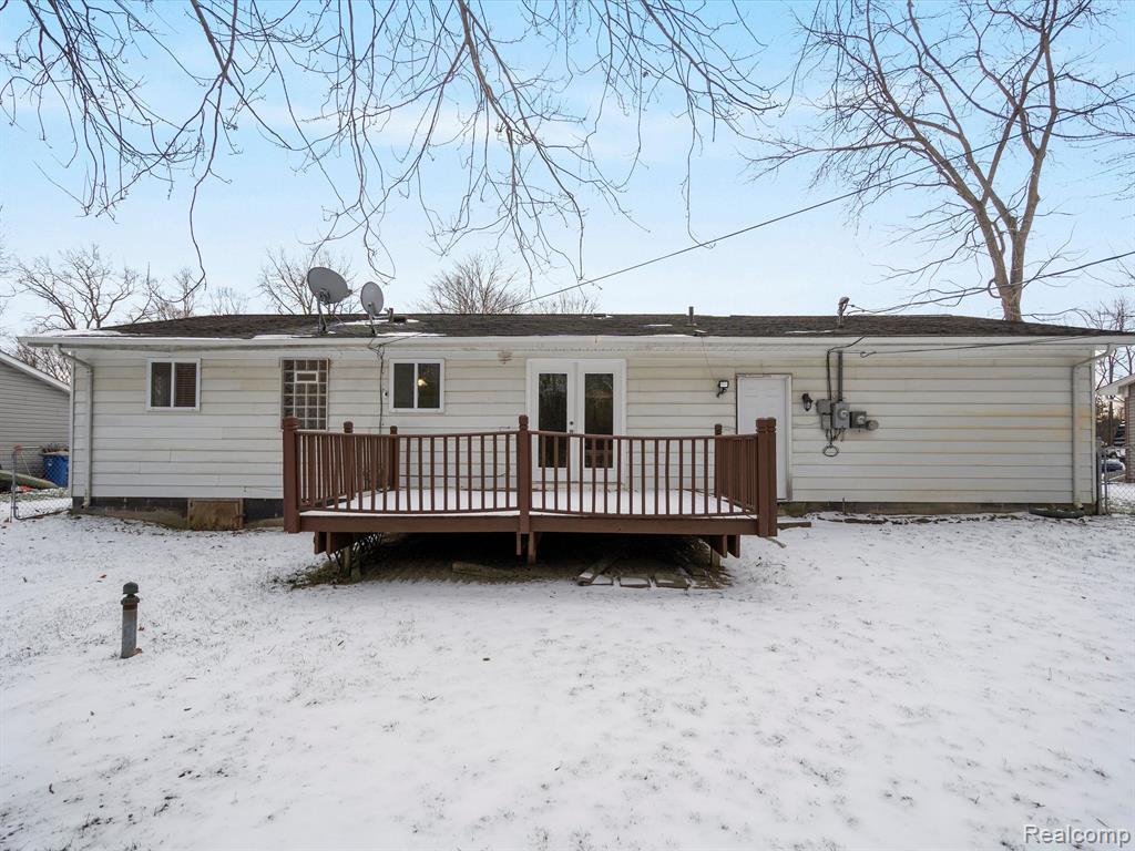 6652 DOYON Drive N, Waterford, MI 48327 — Photo 7