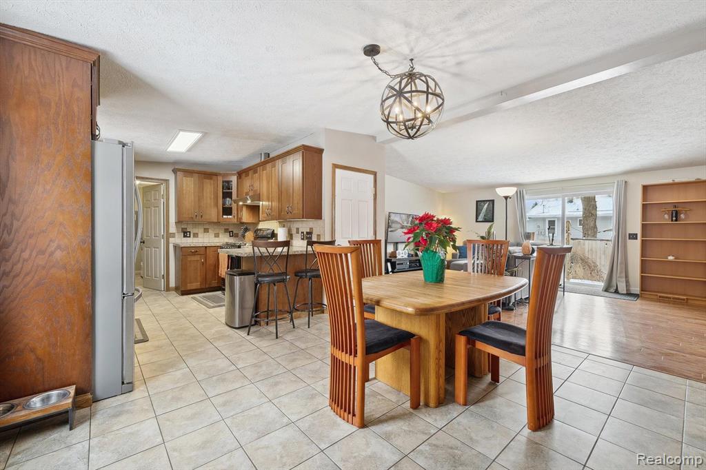 248 Beachway Street, Whitmore Lake, MI 48189 — Photo 6