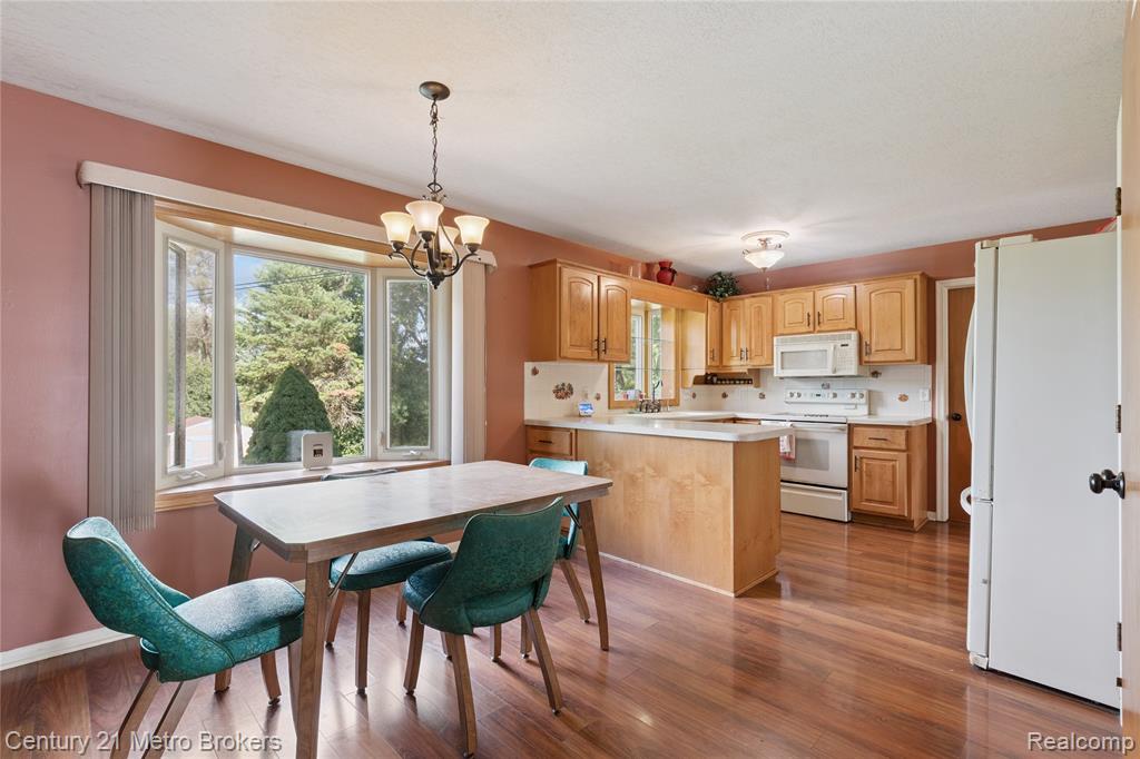 8505 Old Plank Road, Grand Blanc, MI 48439 — Photo 23