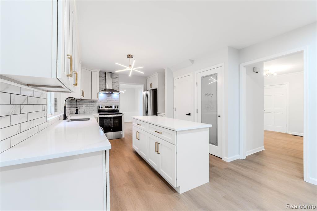 5435 Tequesta Drive, West Bloomfield, MI 48323 — Photo 13