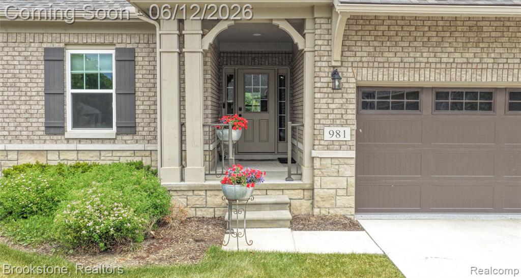 981 COTTAGE, Troy, MI 48085 — Photo 45