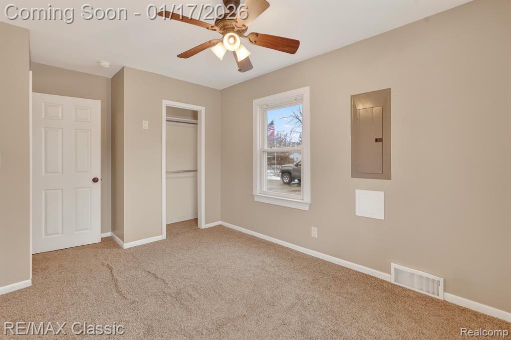 7346 S Shaker Drive, Waterford, MI 48327 — Photo 27