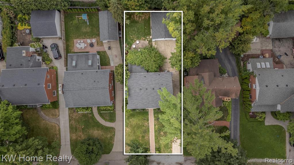 595 Kimberly Street, Birmingham, MI 48009 — Photo 56