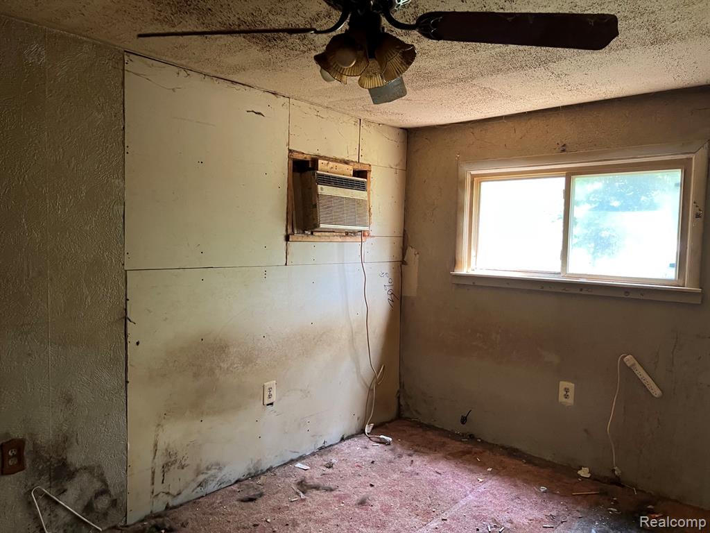 180 Fonda Drive, Columbiaville, MI 48421 — Photo 16