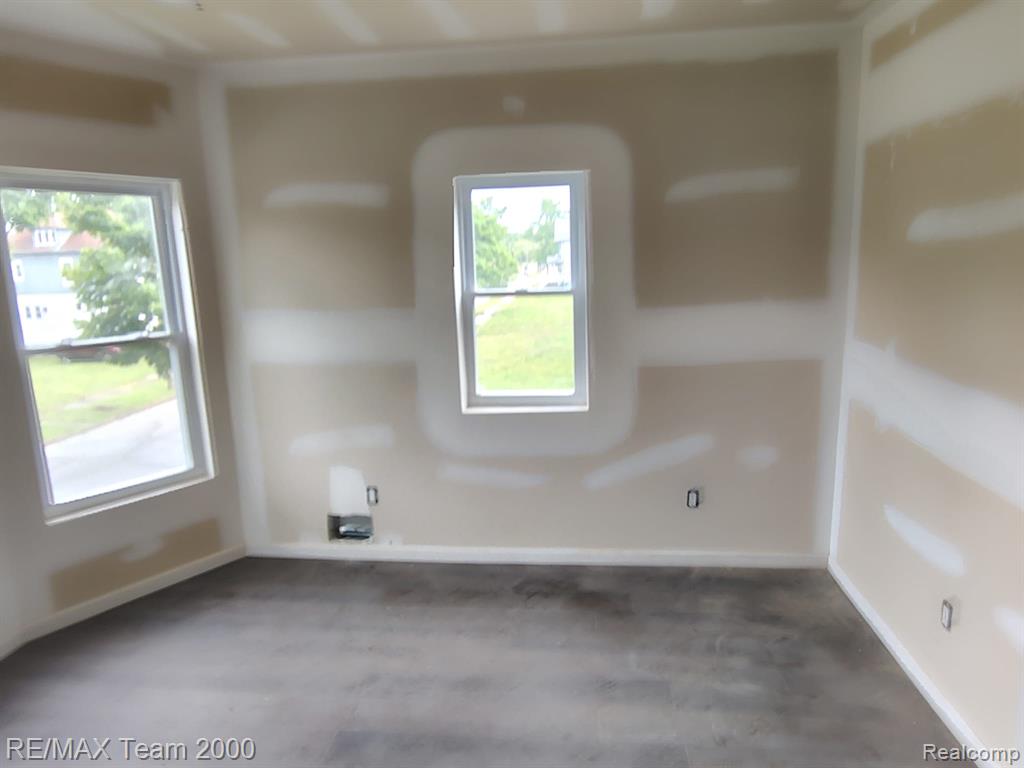 2492 Townsend Street, Detroit, MI 48214 — Photo 5