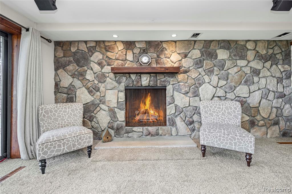 9510 Beechcrest Street, White Lake, MI — Photo 29