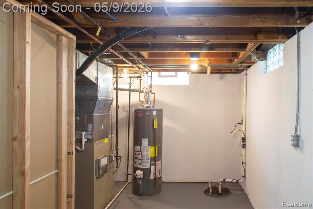 33301 Janet, Fraser, MI 48026 — Photo 38