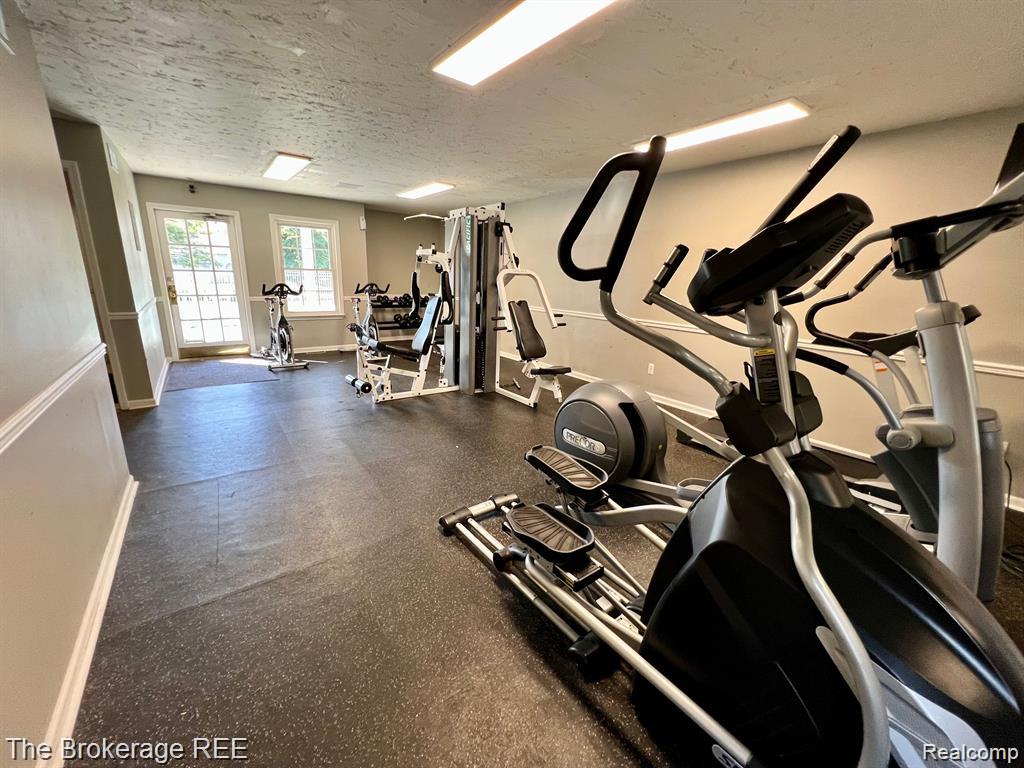 407 W Highland Road, A4, Howell, MI 48843 — Photo 14