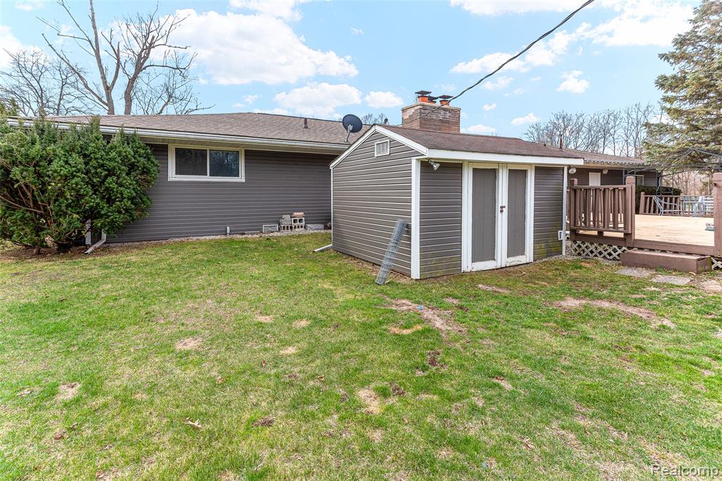 45784 Willis Road, Belleville, MI 48111 — Photo 37