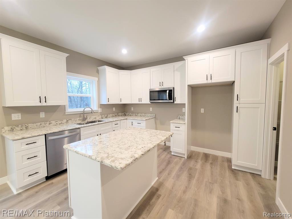 7460 SKYLAR Court, Swartz Creek, MI 48473 — Photo 4
