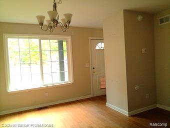 3225 Oakridge Drive, Highland, MI 48356 — Photo 7