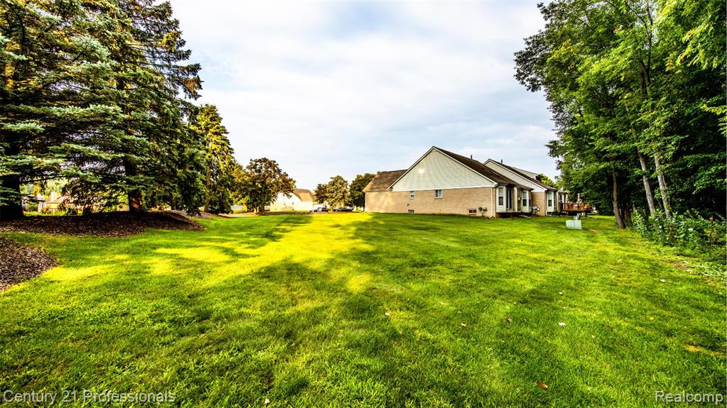 4193 Shorebrook Drive, #68, Sterling Heights, MI 48314 — Photo 39