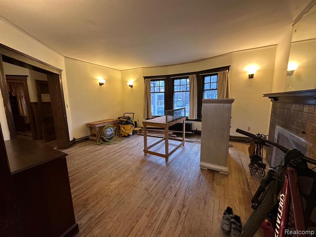 677 ATKINSON Street, Detroit, MI 48202 — Photo 5