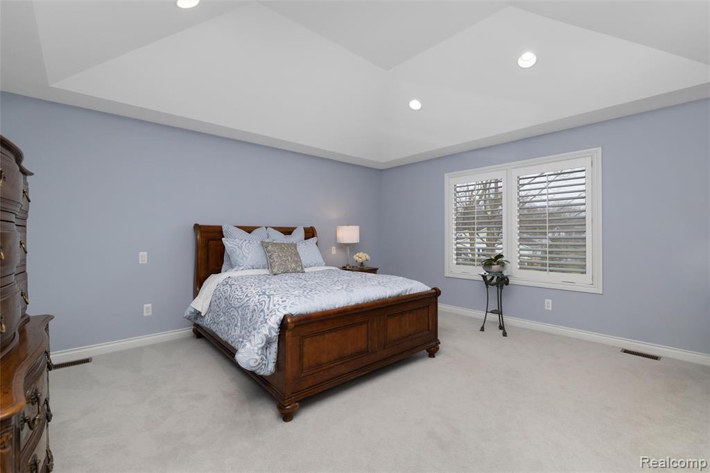 3010 E Bradford Drive, Bloomfield Hills, MI 48301 — Photo 17