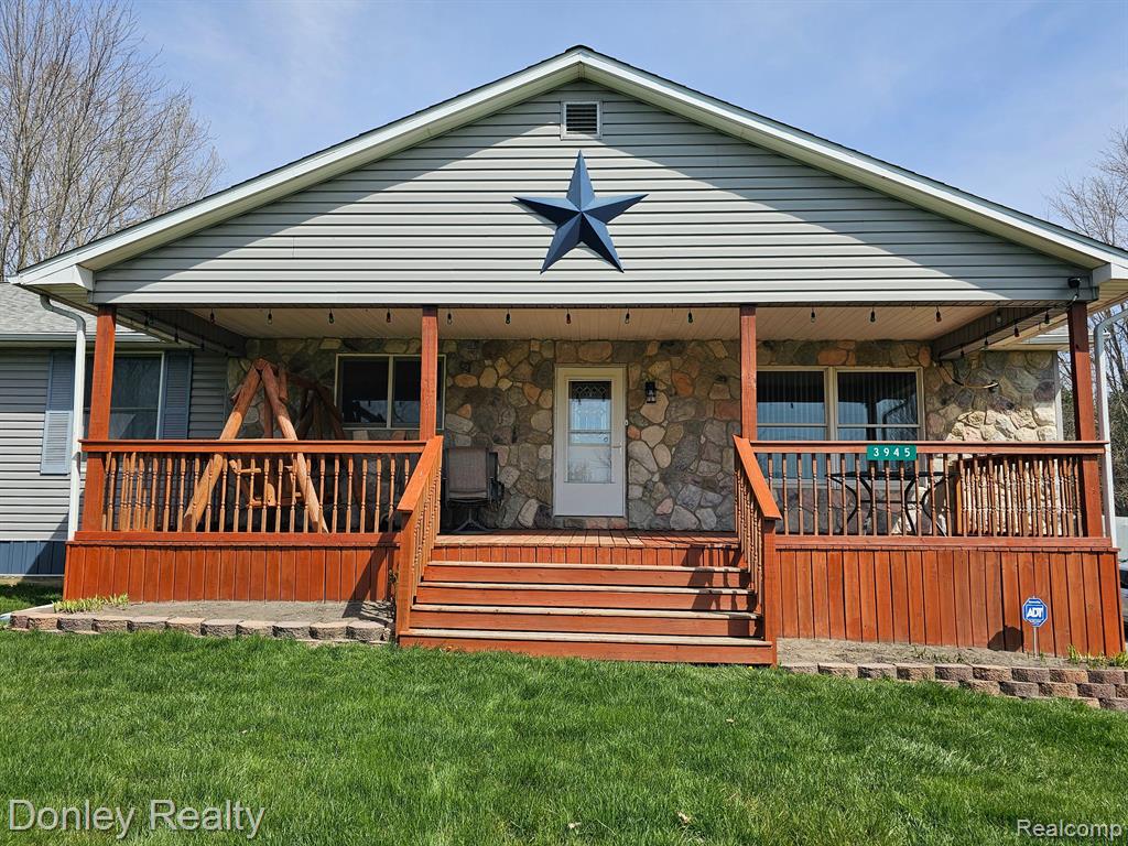3945 BURNSIDE Road, North Branch, MI 48461 — Photo 61