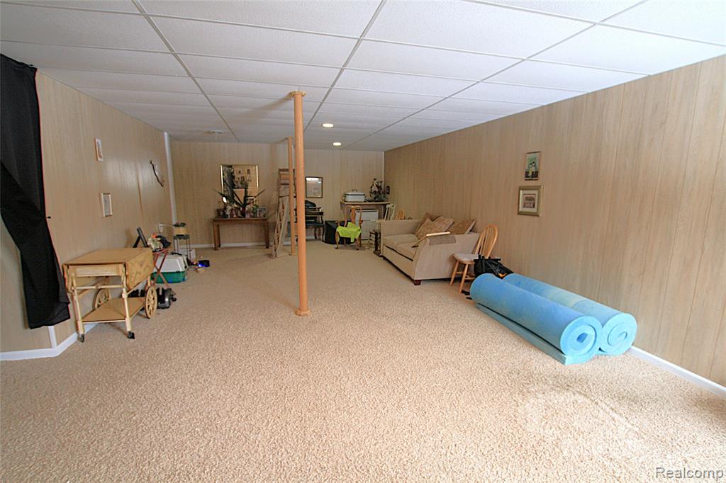 5942 Augusta Lane, Grand Blanc, MI 48439 — Photo 26