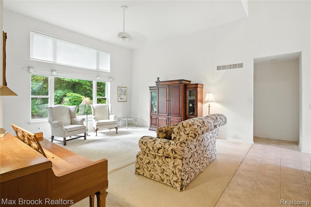 46859 Hendrie Court, Canton, MI 48187 — Photo 12