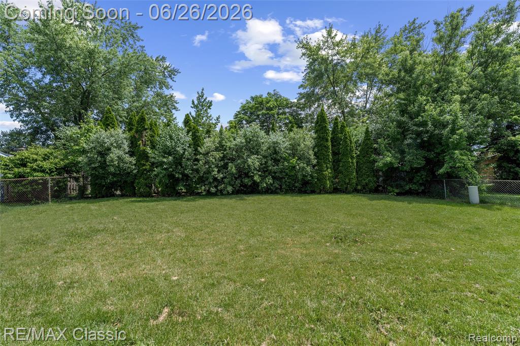 7432 Hillsboro Drive, Canton, MI 48187 — Photo 48