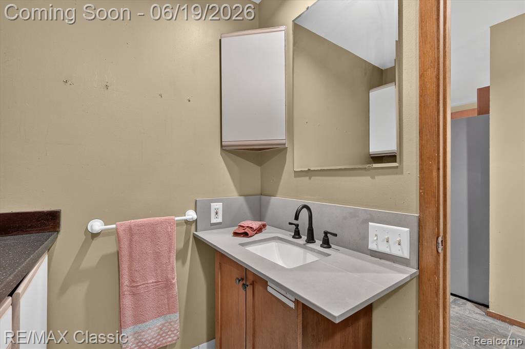12189 Gage Road, Holly, MI 48442 — Photo 49