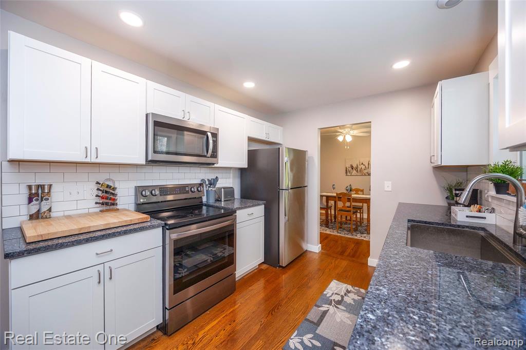 5811 Cowell Road, Brighton, MI 48116 — Photo 13