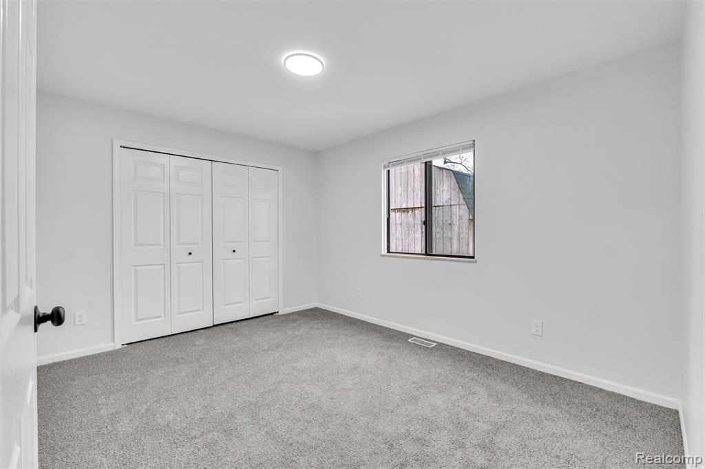 9063 Ashdown Avenue, White Lake, MI — Photo 26