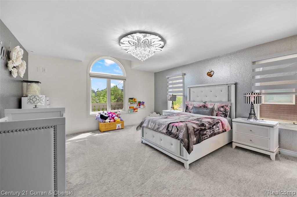 18091 Peninsula Way, Northville, MI 48168 — Photo 27